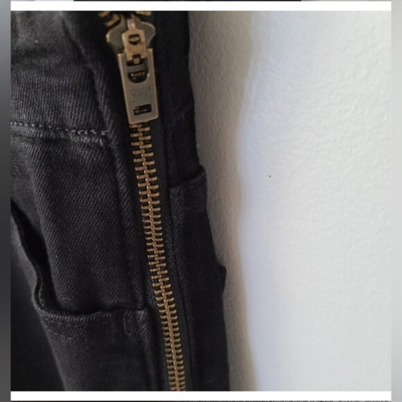Levis washed blk slim leg overalls 27 ankle - Picture 7 of 7